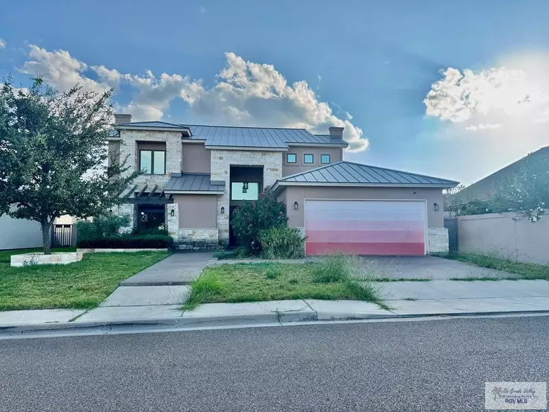 2712 Glover Loop, Laredo, TX 78045