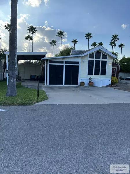 19 Rio Bravo Dr., Brownsville, TX 78520