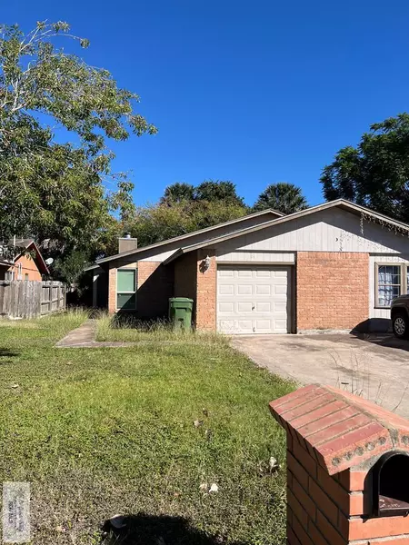 24 Glenbrook Dr., Brownsville, TX 78521