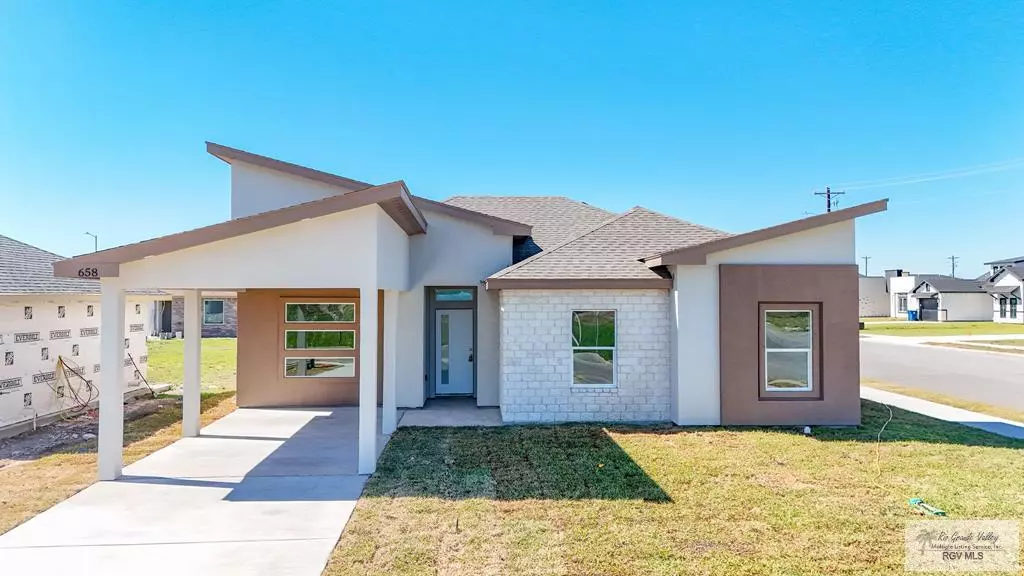 658 Foster Ln, Brownsville, TX 78521