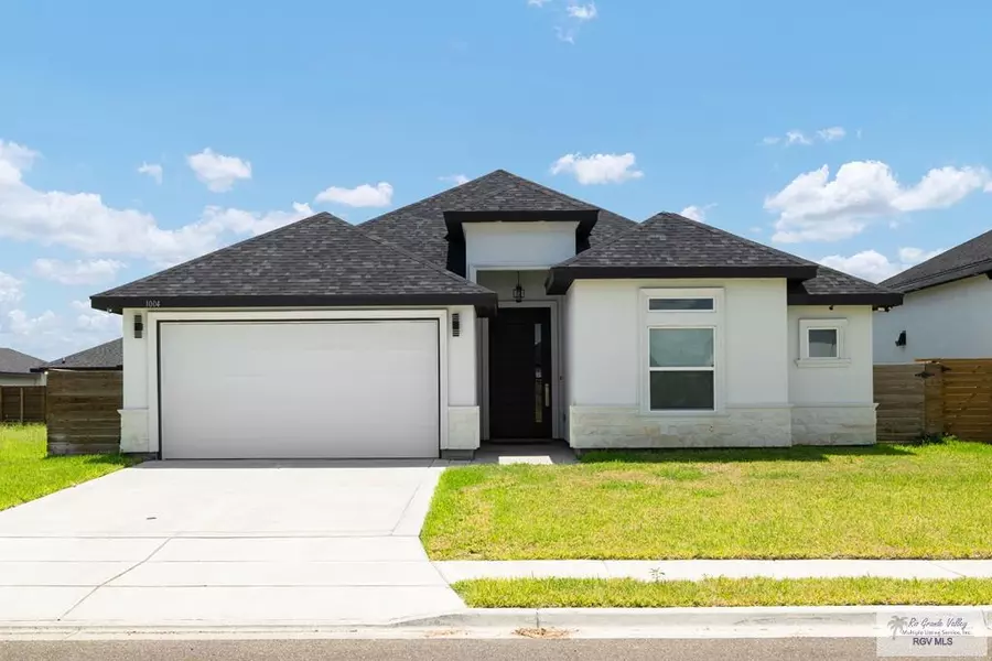 1004 Orchard Dr., Alton, TX 78573