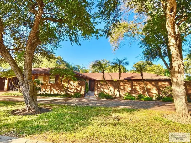 145 Fireside Dr., Brownsville, TX 78521