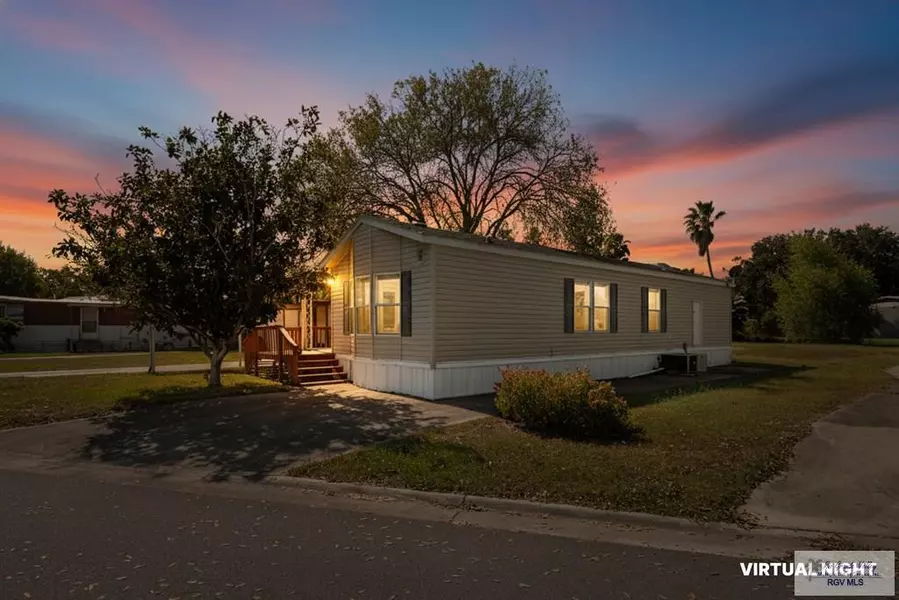 37 Indian Lake Dr., Indian Lake, TX 78566