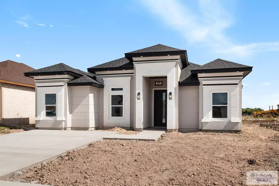 709 Foster Ln, Brownsville, TX 78521