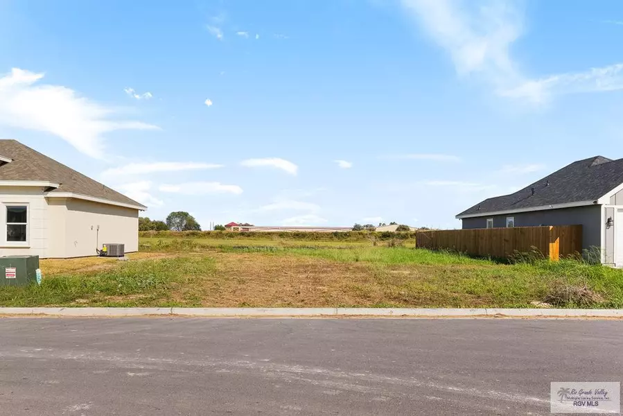 304 Charity Cir, La Feria, TX 78559