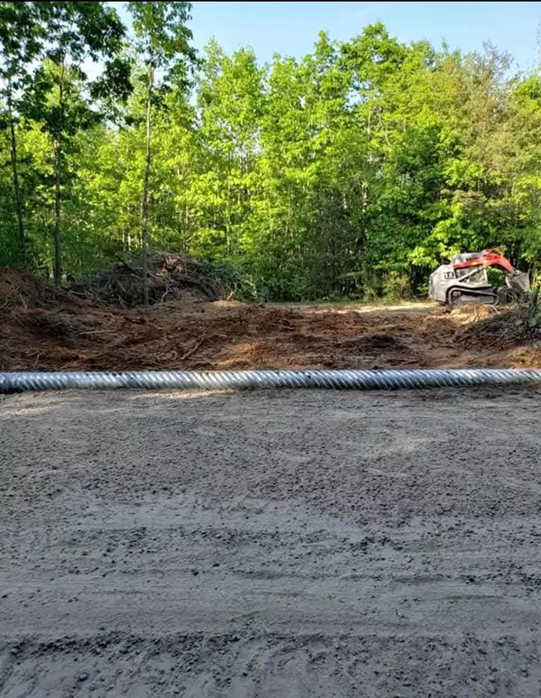 Mountain Creek Road, Green Bay, VA 23942