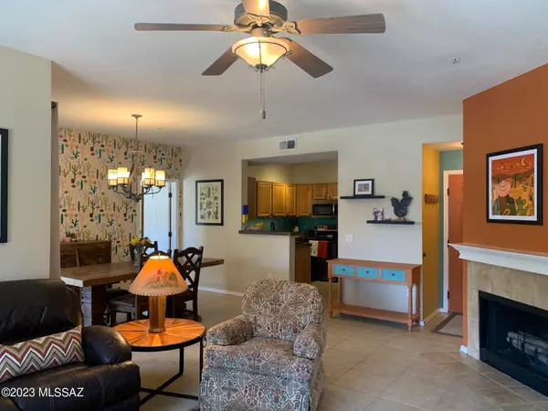 Tucson, AZ 85737,1500 E Pusch Wilderness DR #7205