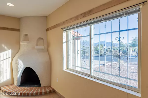 Green Valley, AZ 85622,2798 S Camino Selva