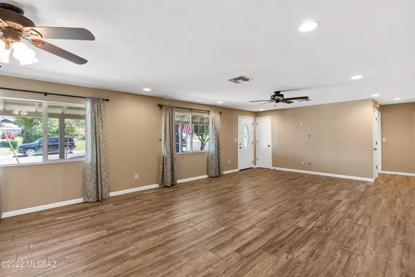 Oracle, AZ 85623,870 N Sycamore DR