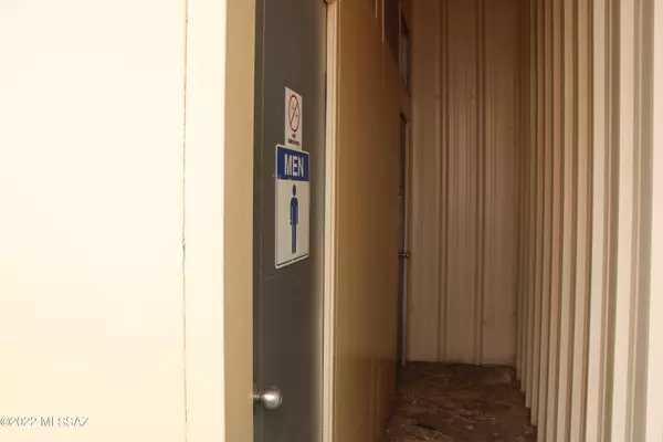 Huachuca City, AZ 85616,140 S Huachuca BLVD