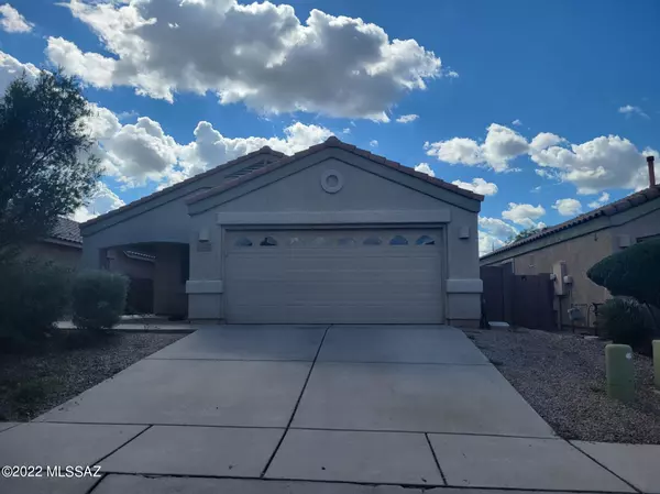 Sahuarita, AZ 85629,321 N Rock Station DR