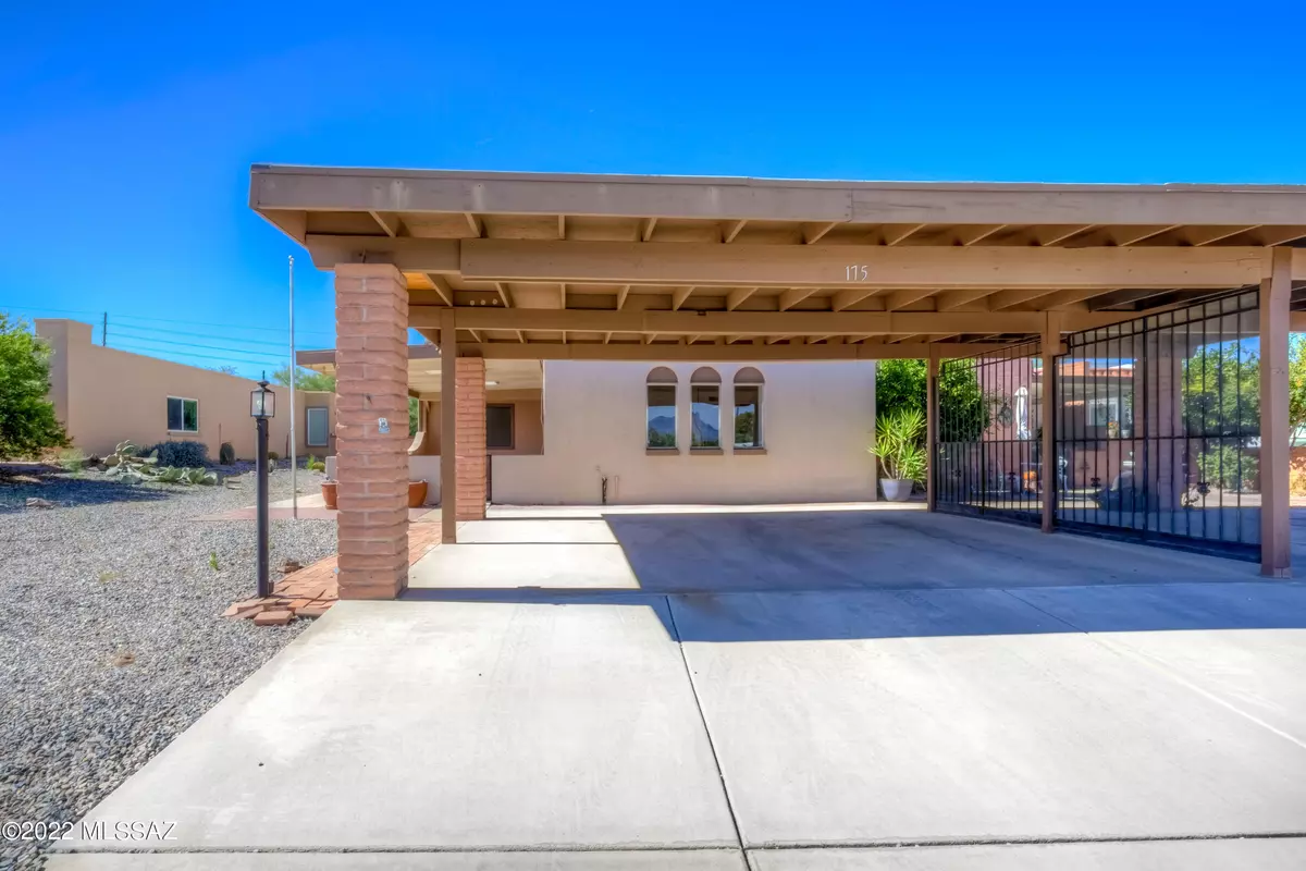 Green Valley, AZ 85614,175 N Calle Del Diablo