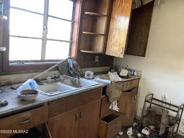 Ajo, AZ 85321,430 W Rocalla AVE