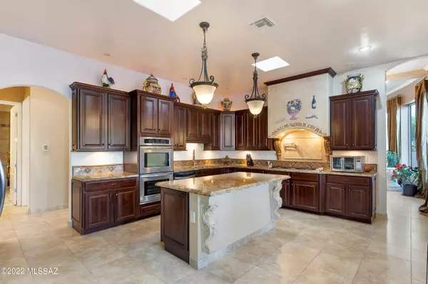 Tucson, AZ 85749,3950 N Soldier TRL