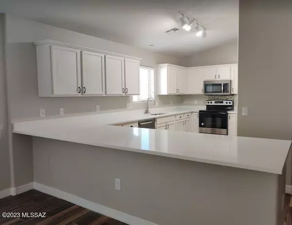 Tucson, AZ 85743,6316 W Sugar Pine TRL