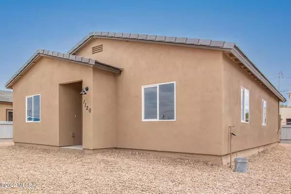 1120 N Alder AVE, Tucson, AZ 85705