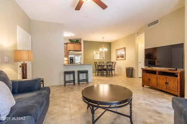 Oro Valley, AZ 85737,1500 E Pusch Wilderness DR #6103