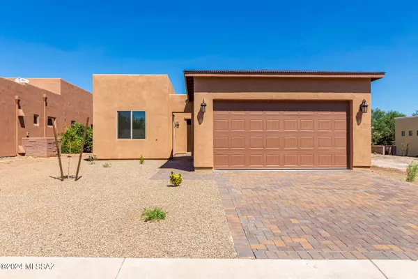 102 Powell Court,  Tubac,  AZ 85646