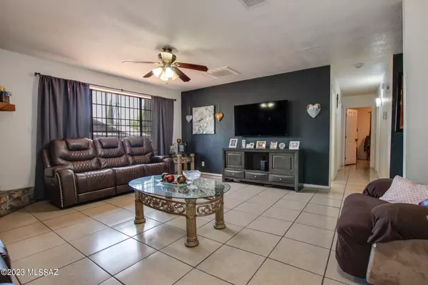 Rio Rico, AZ 85648,380 Paseo Ardilla