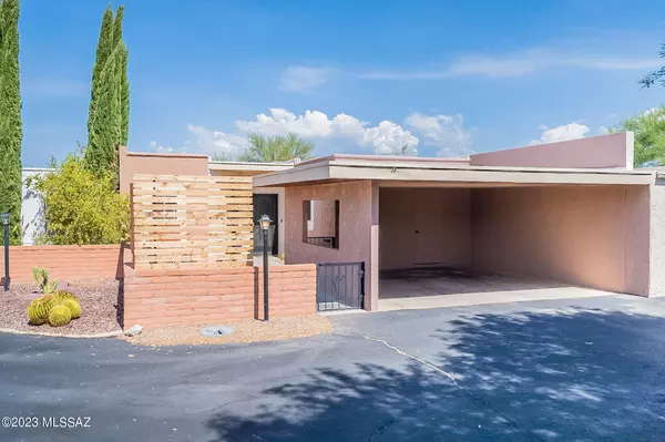 652 W Rio San Pedro, Green Valley, AZ 85614