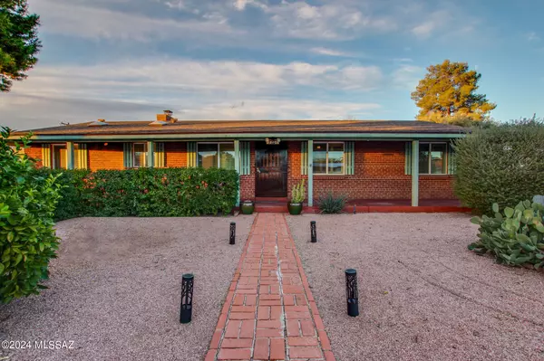 Tucson, AZ 85719,2305 E Juanita ST