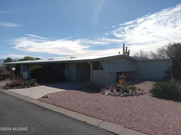 Green Valley, AZ 85614,285 W Rosa DR