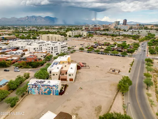 Tucson, AZ 85745,880 W Cushing ST #85