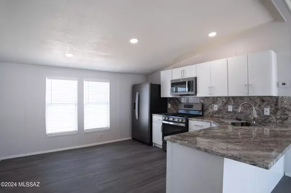 Marana, AZ 85658,13469 N Warfield CIR