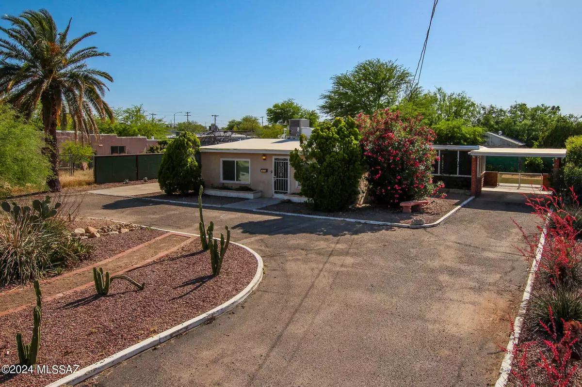 Tucson, AZ 85712,2633 N Calle De Romy