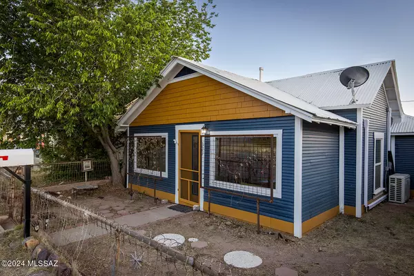 Bisbee, AZ 85603,327 Park AVE