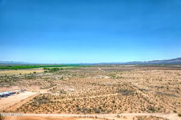 Hereford, AZ 85615,0000 E Cascabel Pass #27