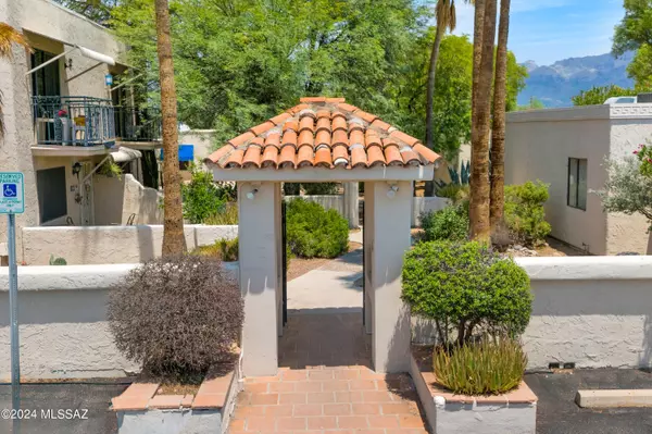 Tucson, AZ 85719,1421 E Fort Lowell RD