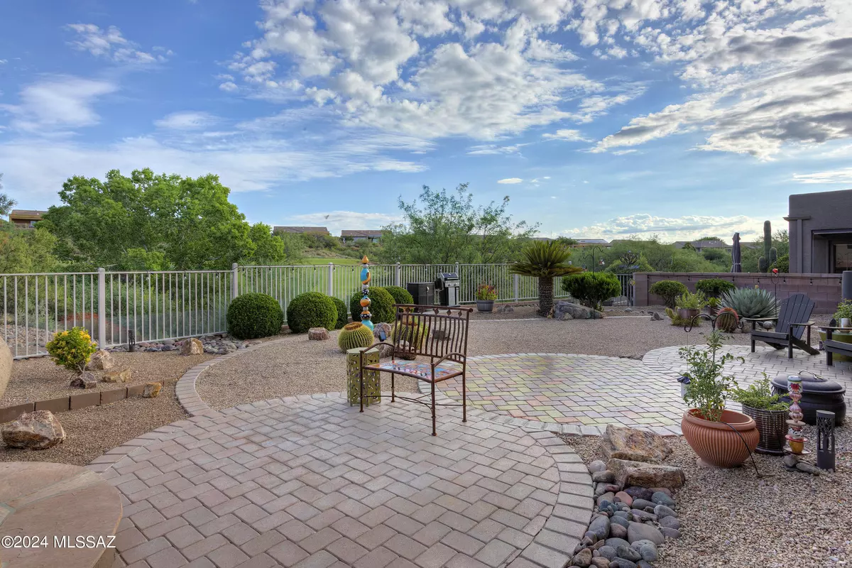 Green Valley, AZ 85622,5613 S Acacia Canyon PL