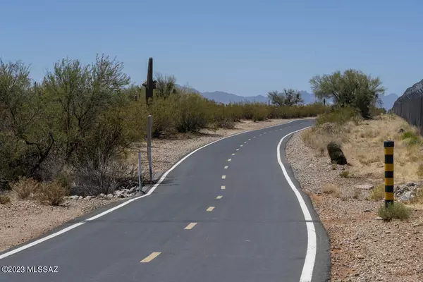 Tucson, AZ 85756,6445 S Ambarella DR