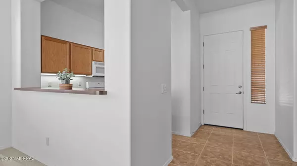 Green Valley, AZ 85622,5850 S Painted Canyon DR