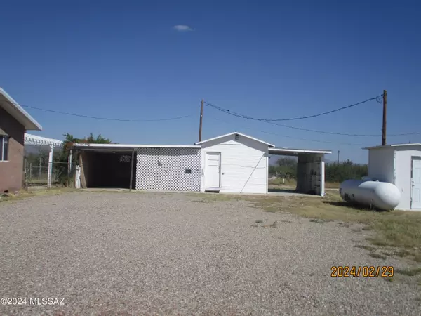 Willcox, AZ 85643,324 N Sunset Strip