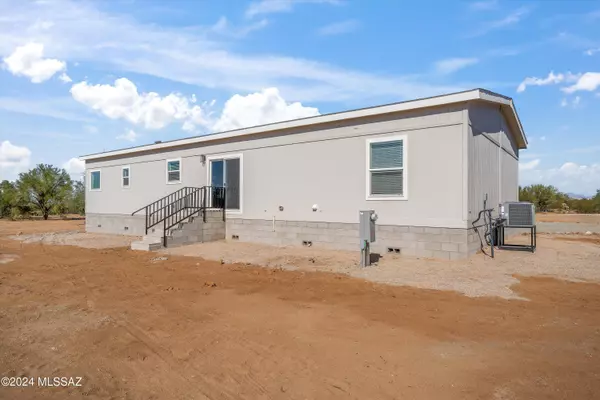 Tucson, AZ 85743,12490 W Picture Rocks RD