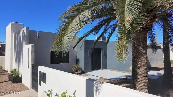 Tucson, AZ 85719,2221 E Mabel ST