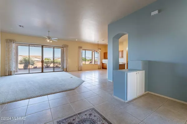 Green Valley, AZ 85614,36 N Bluebird DR