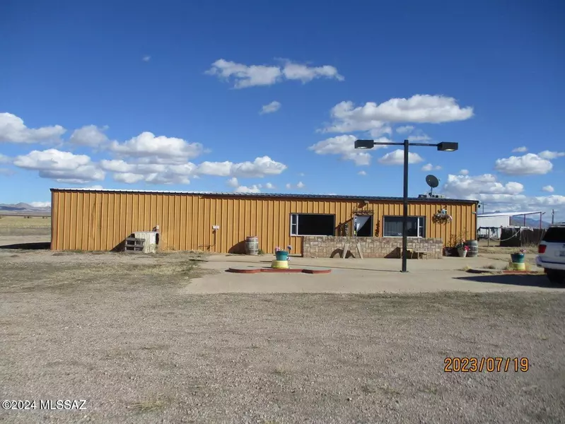 6040-11050 N FORT GRANT RD, Willcox, AZ 85643