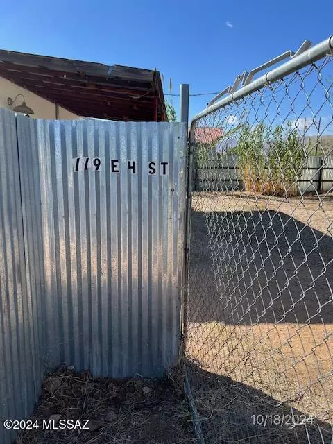 Bowie, AZ 85605,119 E 4Th ST