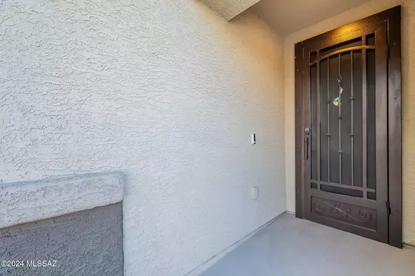 Vail, AZ 85641,620 S BH Carrol PL