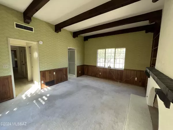 Tucson, AZ 85718,6241 N Campbell AVE