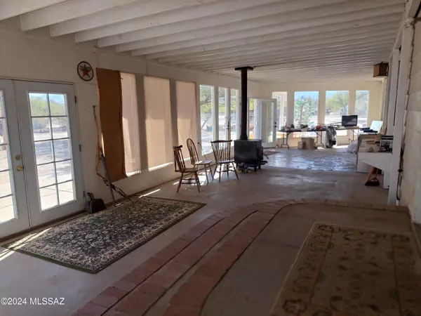 Sahuarita, AZ 85629,17170 S Columbus BLVD