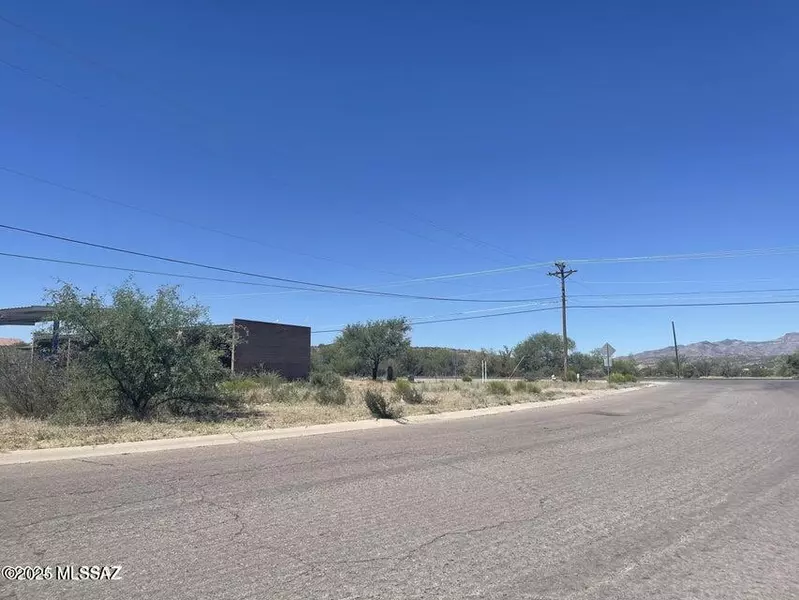 1237 W Frontage RD #37, Nogales, AZ 85648