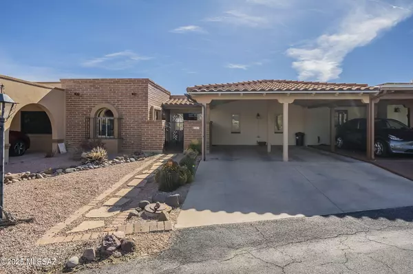 Green Valley, AZ 85614,509 S Paseo Del Mundo