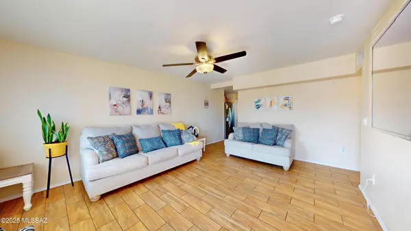 Tucson, AZ 85711,4131 E 27th ST