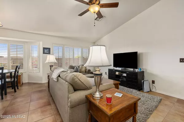 Tucson, AZ 85743,7620 W Running Bear DR