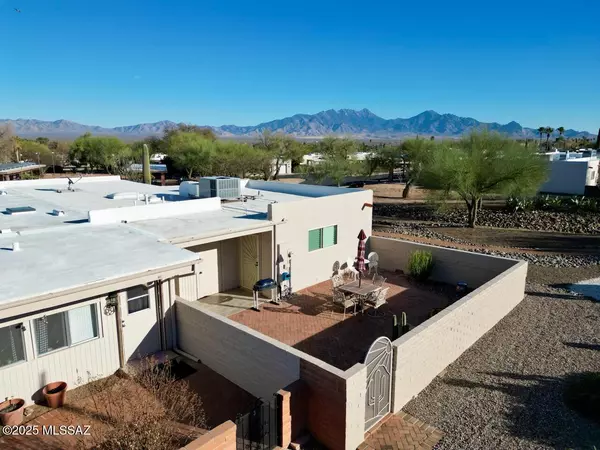 Green Valley, AZ 85614,331 N Calle De Las Banderolas