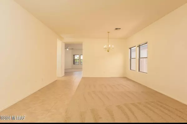 Oro Valley, AZ 85755,12935 N Desert Olive DR